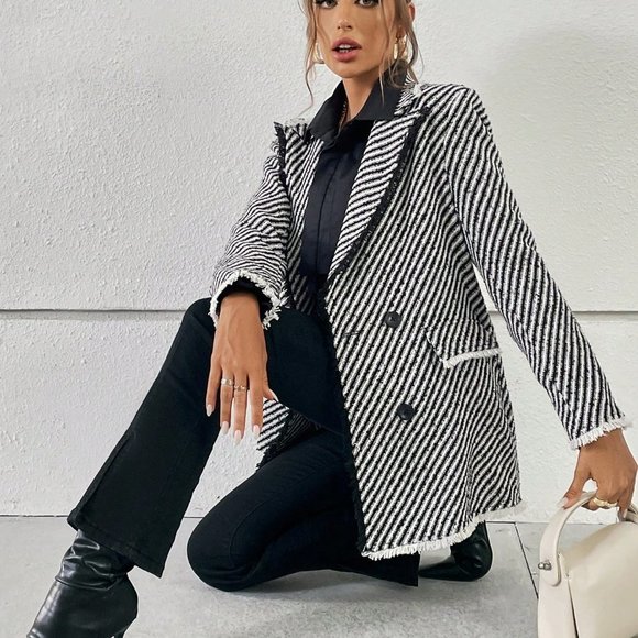 Black and White Casual Womens Striped Print Double Breasted Blazer - Picture 5 of 5